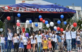 «Торжественной песней» в столице Хакасии откроется праздничный концерт ко Дню России
