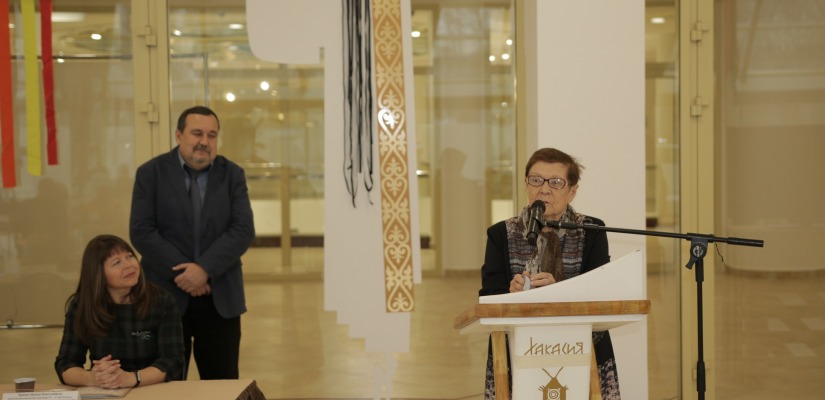 В Республиканском музейно-культурном центре Хакасии откроется выставка «Хранительница рода»