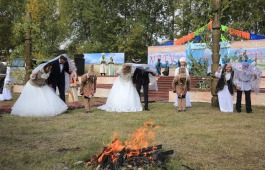 В театрализованном прологе праздника «Уртун тойы» расскажут о традициях хакасской свадьбы