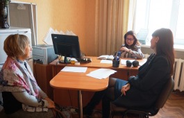 Министр культуры Хакасии провела личный прием граждан в Алтайском районе