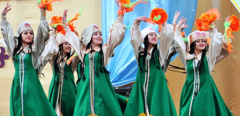 У легендарного хакасского ансамбля песни и танца «Жарки» скоро юбилей