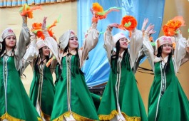 У легендарного хакасского ансамбля песни и танца «Жарки» скоро юбилей
