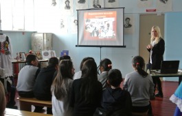 Читатели Хакасской республиканской детской библиотеки познакомились с польской культурой