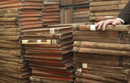 Национальный архив Хакасии проводит викторину к 100-летию архивной службы России