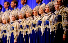 На сцене Хакасской республиканской филармонии пройдет концерт Омского русского народного хора