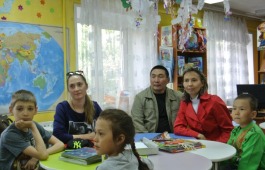 Детская библиотека приглашает узнать, как встречают Новый год люди всех земных широт