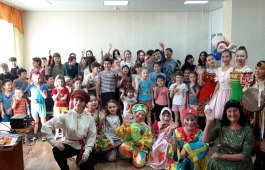 Жители Хакасии активно поддержали акцию добра «Подарок другу»