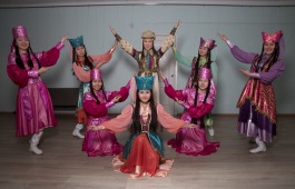 Хакасская республиканская национальная детская школа искусств приглашает всех на большой отчетный концерт