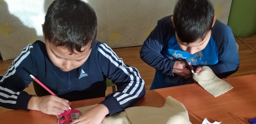 Маленьких жителей республики научат изготавливать своими руками хакасские национальные украшения