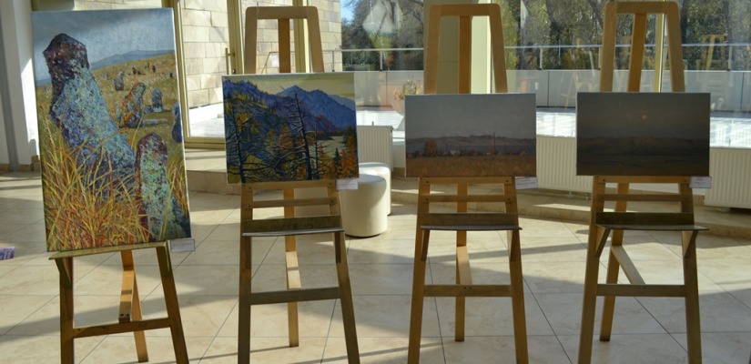 В Хакасском музее открылась выставка участников «Всероссийского пленэра художников»