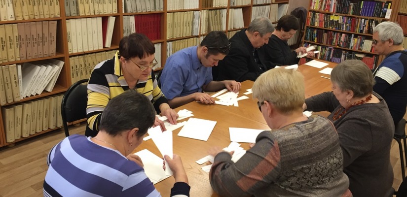 В Хакасии прошел республиканский конкурс чтецов по Брайлю «Магия шеститочия»