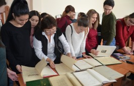 В Национальном архиве Хакасии прошла презентация интернет-выставки, посвященной 100-летию со дня рождения Михаила Кильчичакова