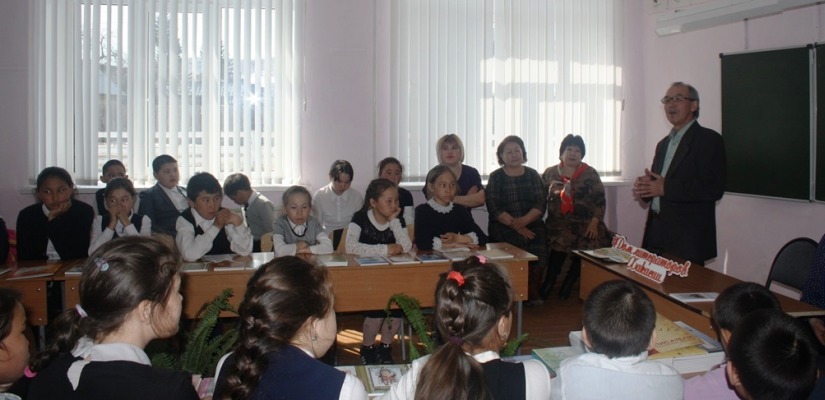 Дом литераторов откроет Год хакасского языка презентацией книги Геннадия Кичеева «Чаным сӧстері»