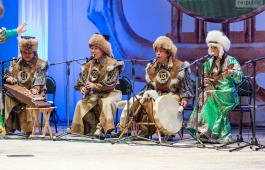 Надежда Бабкина пригласила ансамбль «Улгер» в Москву