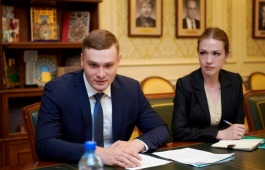 Глава Хакасии провёл рабочую встречу с министром культуры России