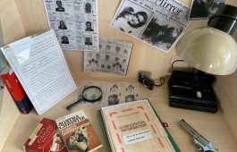 В библиотеке действует выставка, посвящённая создательнице Эркюля Пуаро и мисс Марпл