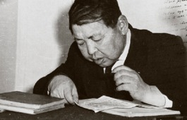 К юбилею Николая Георгиевича Доможакова Хакасская республиканская детская библиотека подготовила виртуальную викторину