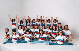 Ко Дню защитников Отечества танцевальная студия «Ынархас» подготовила концерт для жителей Хакасии