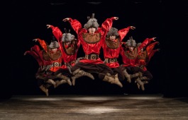 На сцене филармонии концертная программа «Сыбыр чир ӱстӱ» («Над всей землёй»)