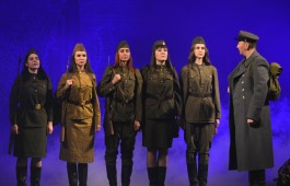 Опера Кирилла Молчанова «Зори здесь тихие» гастролирует по Сибири
