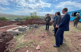 Строительство домов культуры в Колодезном и Первомайском – на контроле Минкульта Хакасии