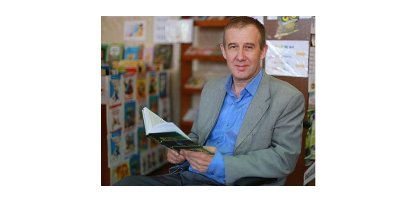 Презентация книги Владимира Топилина «Волчье золото» в Национальной библиотеке имени Н. Г. Доможакова