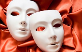 Театр юного зрителя Центра культуры имени Кадышева объявляет набор желающих блистать на сцене