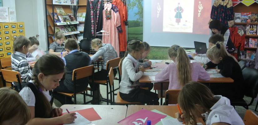 Республиканская детская библиотека приглашает на занятия кружков и мастерских