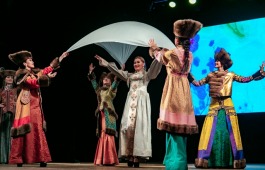 Хакасский народный театр моды «Алтыр» стал лауреатом международного конкурса в Москве